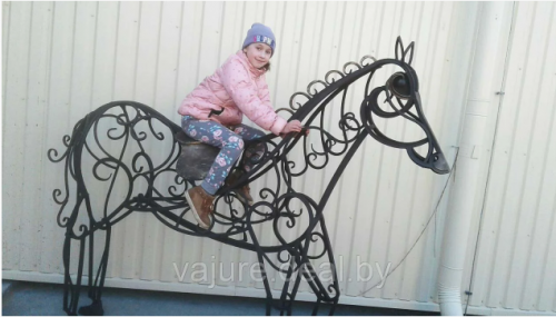 Малая архитектурная форма "Лошадь"