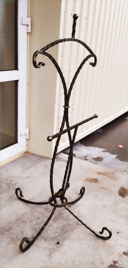 Напольная №4 костюмная вешалка