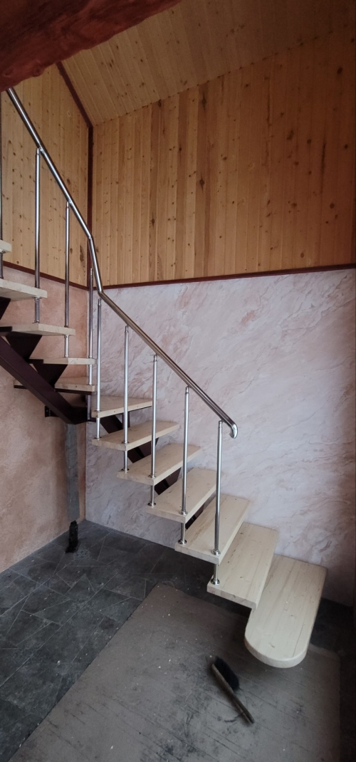 Ограждение лестницы №3 из нержавейки.
