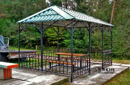 Беседка кованая с мебелью № 14