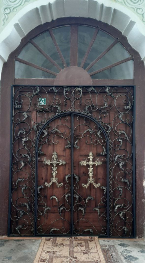 Решетка- ворота в храм №2