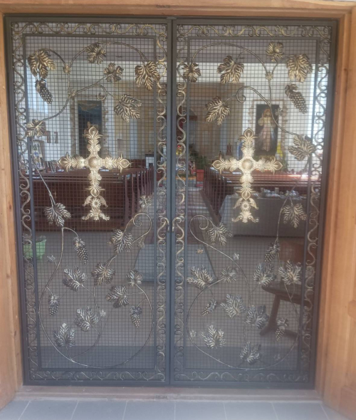 Решетка- ворота в храм №3