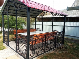 Беседка кованая с мебелью № 11